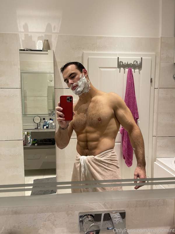 🎄MERRY CHRISTMAS EVERYONE🎄 Don’t miss my INSANE OFFER in you..