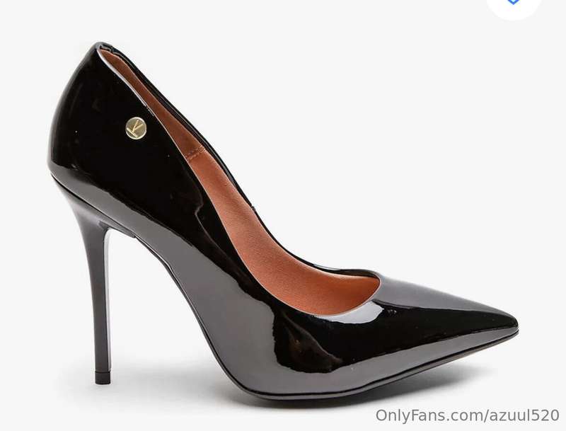 How do you think those shoes would look on me? I'm thinking ..