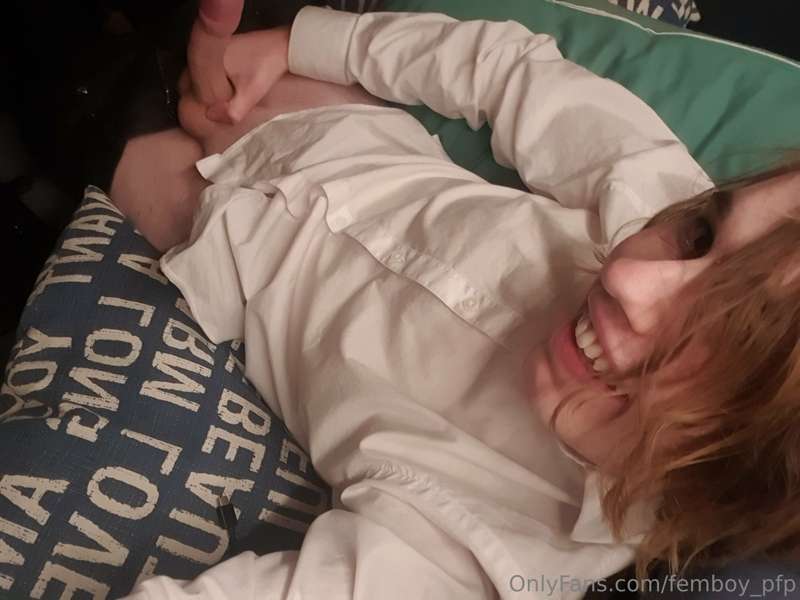 femboy_pfp image #3