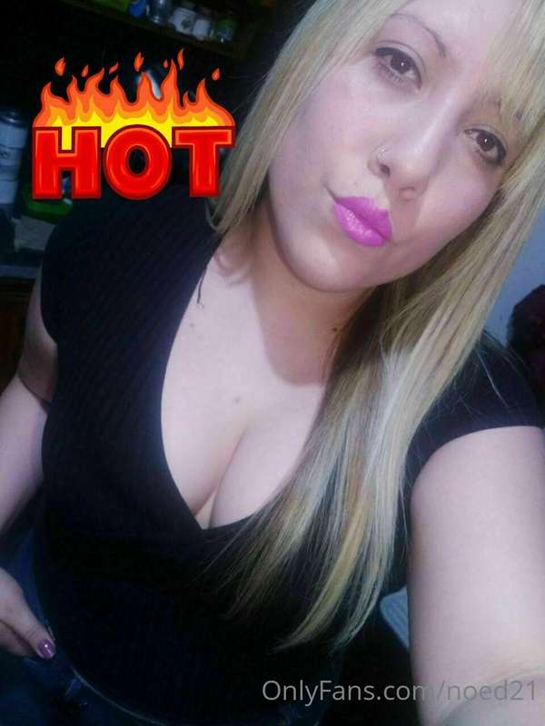 Naughty girl blonde 👱🏻‍♀ online now 😈🤤 talk me  @natiqueen15..