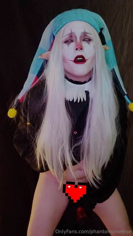 Step right up! Come watch the little clown twink's stupendou..