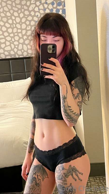 gothcharlotte