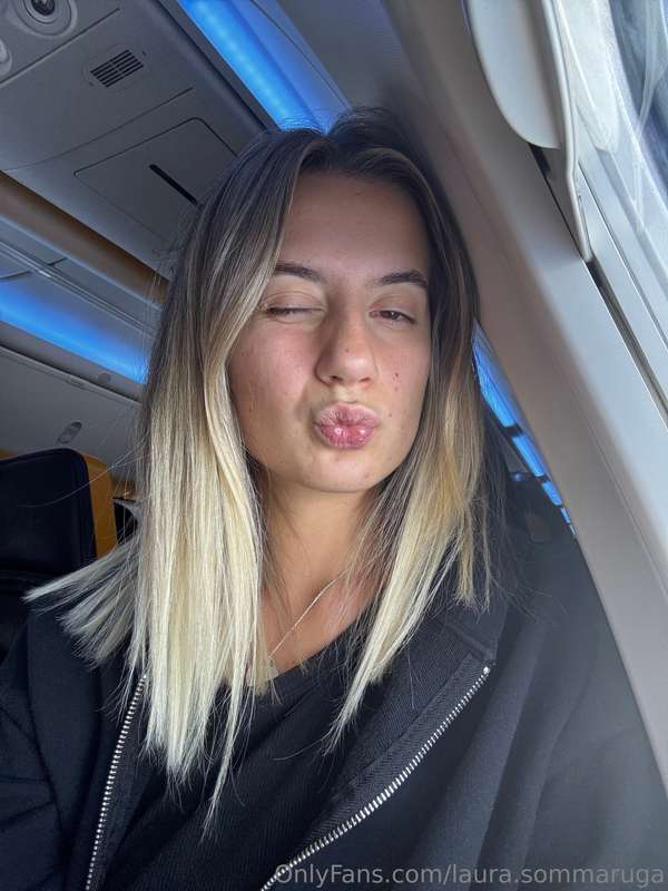 Jet-lagged but still runway-ready 💅✨