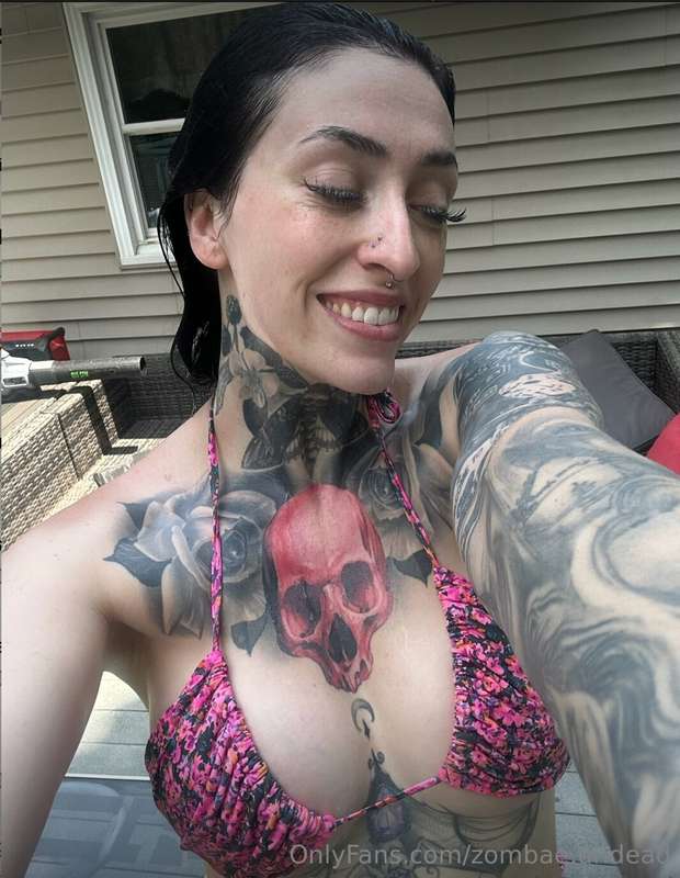 Will you be good and spoil me, or act naughty and beg? 😈
