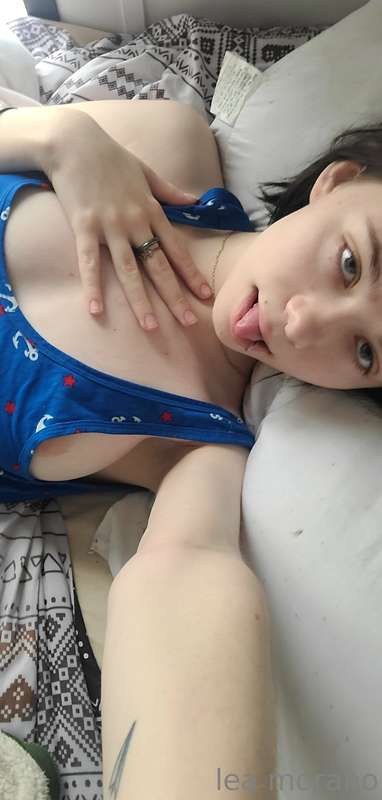 lovely_lea