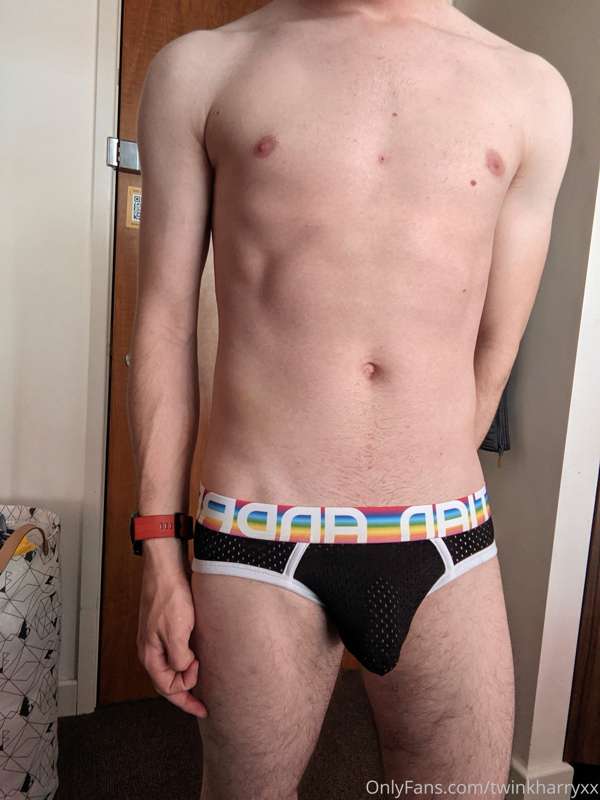 Got some new underwear, anything you wanna see 😉