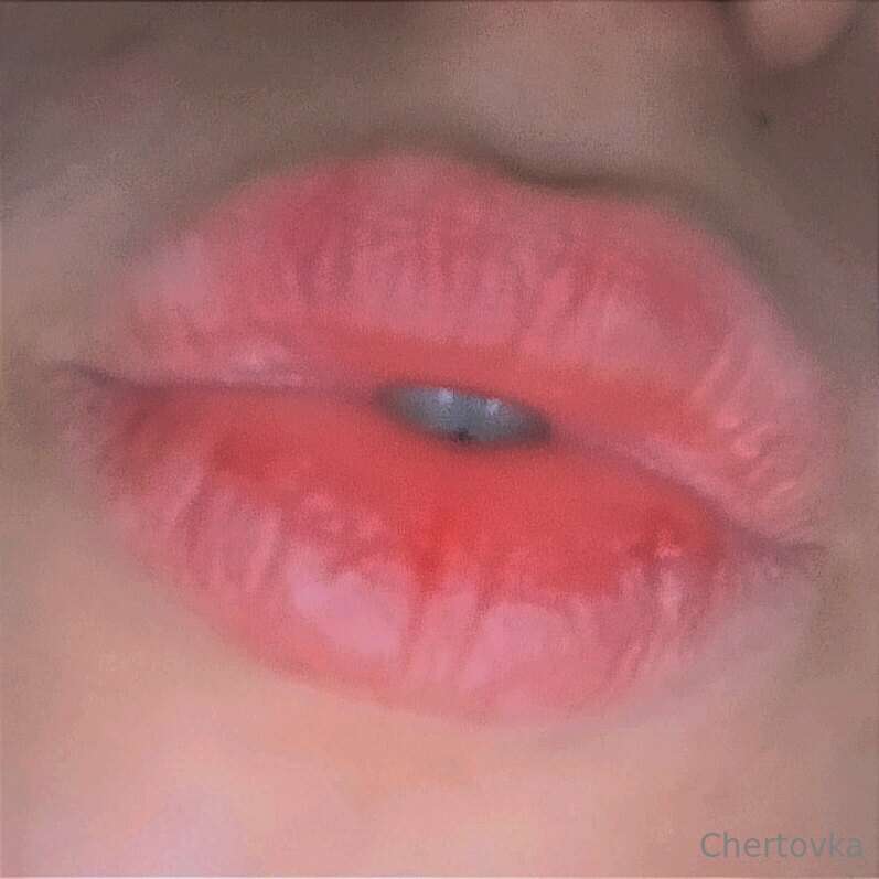 You want to lick my lips?❤️🤭