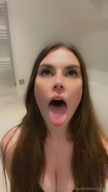 laurenalexisgold photo