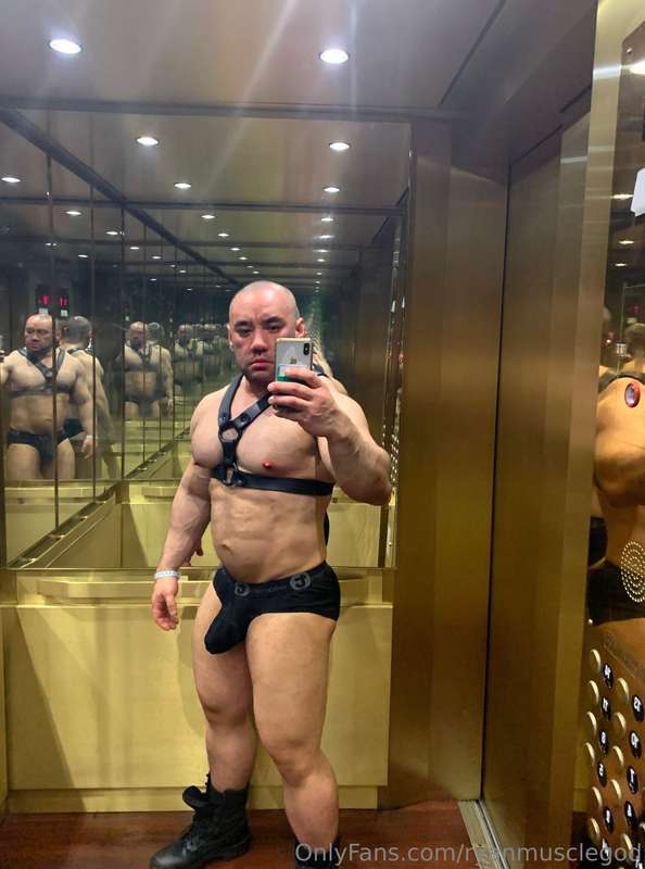 ryanmusclegod