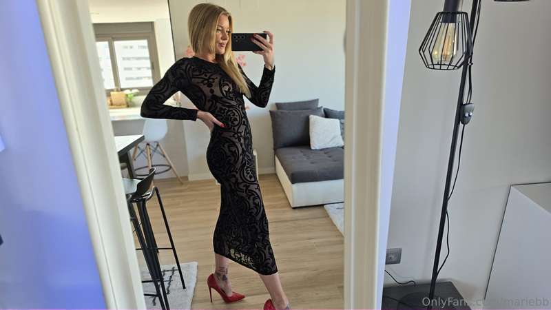 Do you think I can go out with a transparent dress? 😜