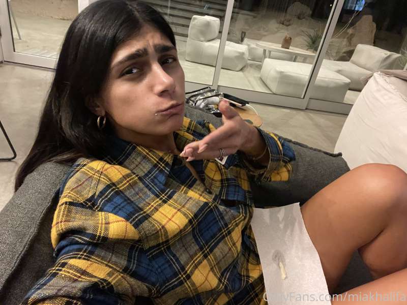 Foto 302 de Mia Khalifa en Tocromo