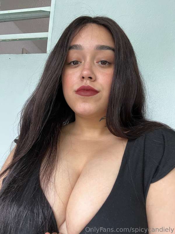 spicycandiely