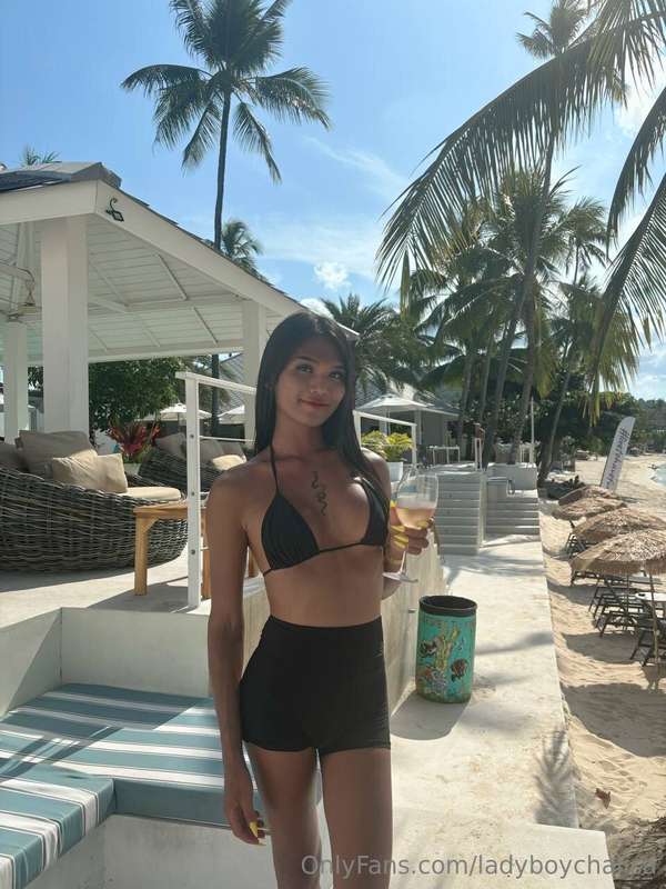 I think I look cute here, what do you think? 🥰