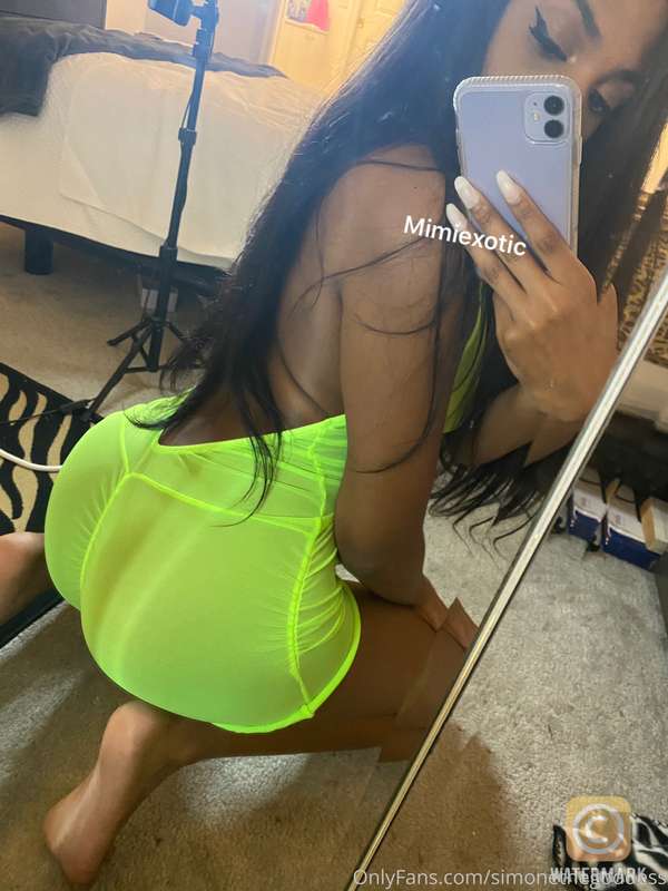 Cutieee. What colors do you like me in?