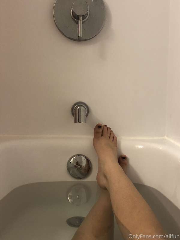 Getting all cleaned up before I get all dirty tonight. 😉💦💦💦