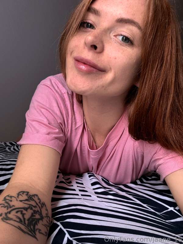 Still in bed🥰