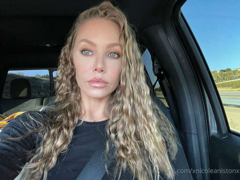 Photo 118 of Nicole Aniston on Tocromo