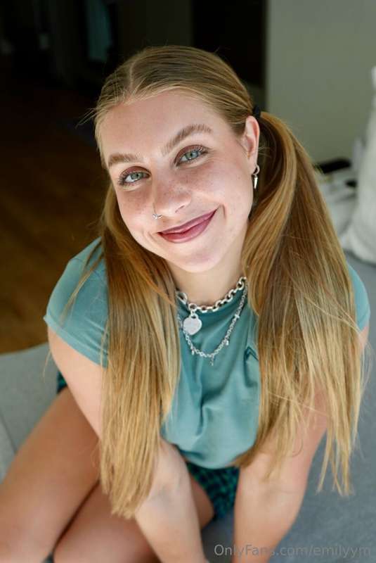 emilyym