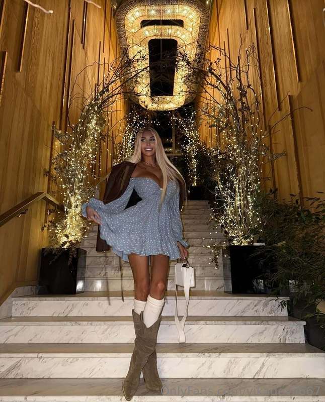 Autumn lights got me glowing… but I bet you’d rather see me ..