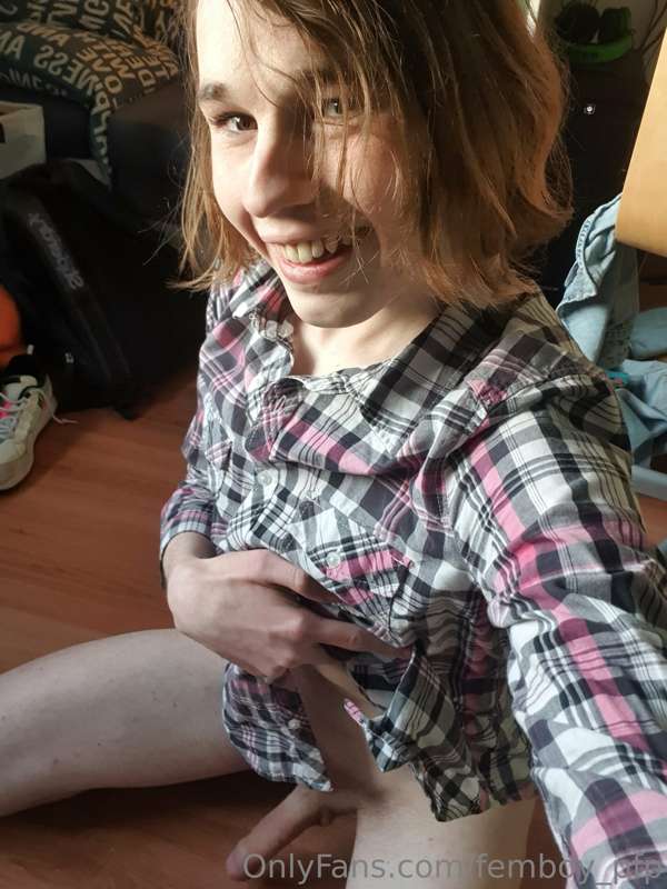 femboy_pfp image #25