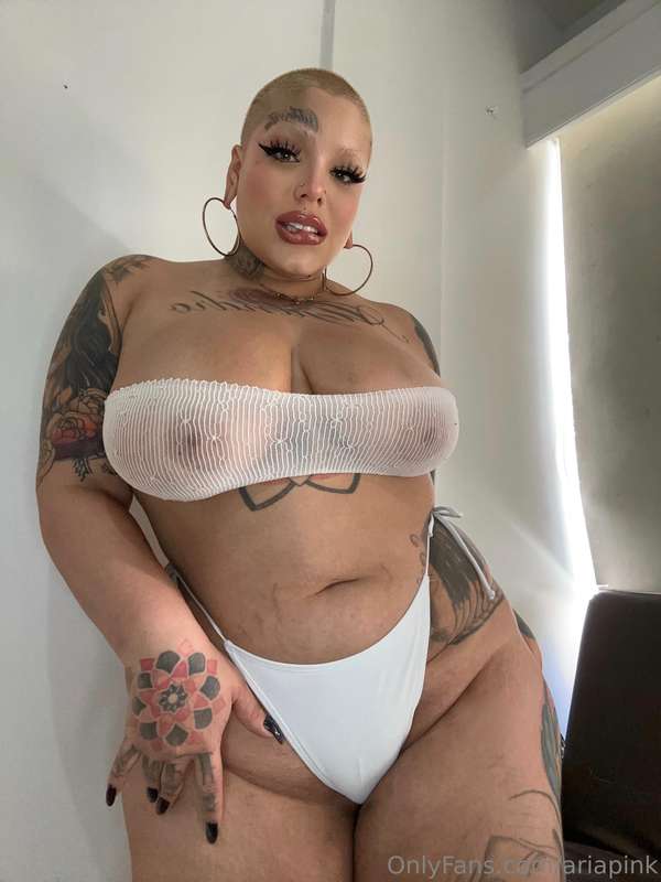 Help me strip piece by piece 🥵🫦