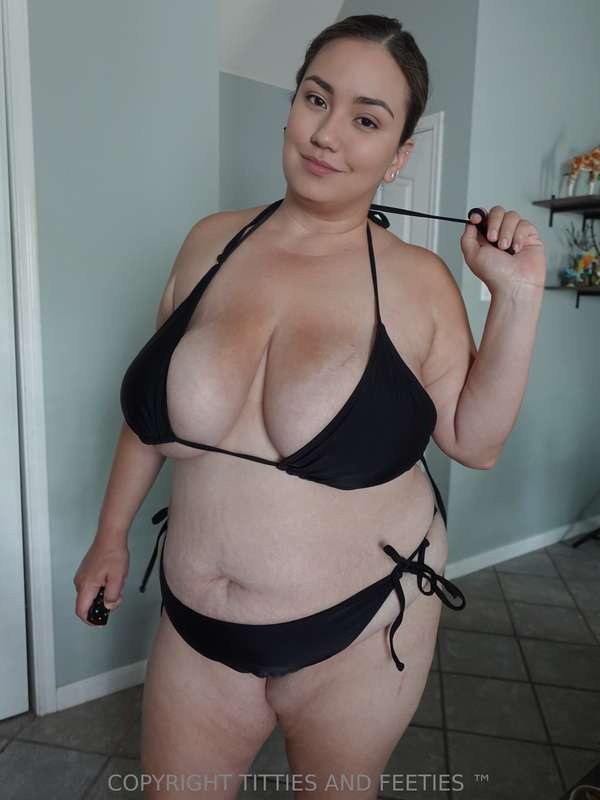 tittiesandfeeties