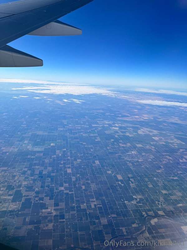 ✈️ Flying: how to see the world from a new height ✈️  There ..