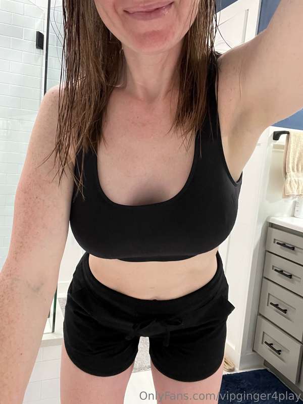 Swipe for titty Tuesday ( . )( . )