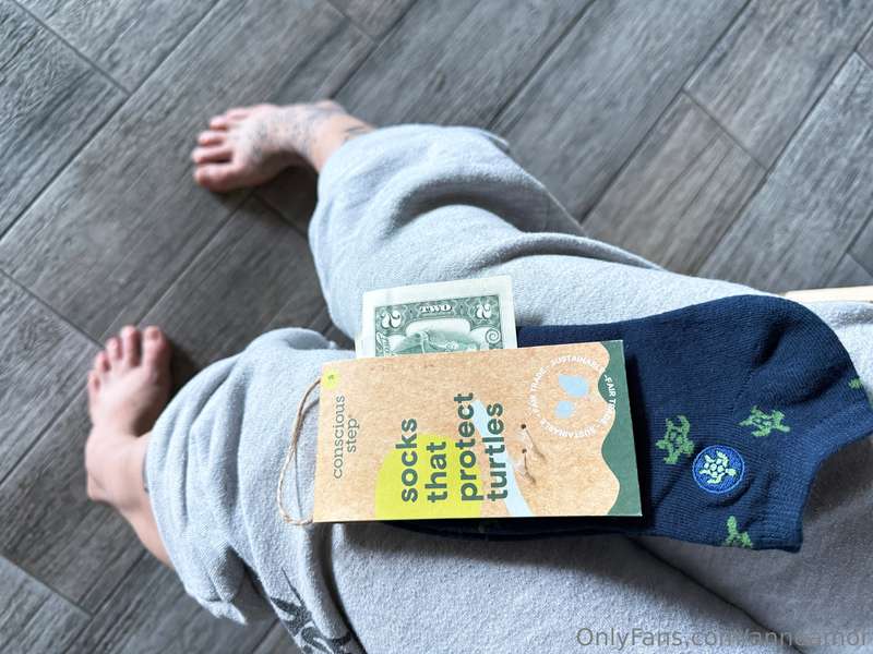 Thank you! 😋🥰🫶🏼🐢"I want my two dollars!" –Demian Slade, aka ..
