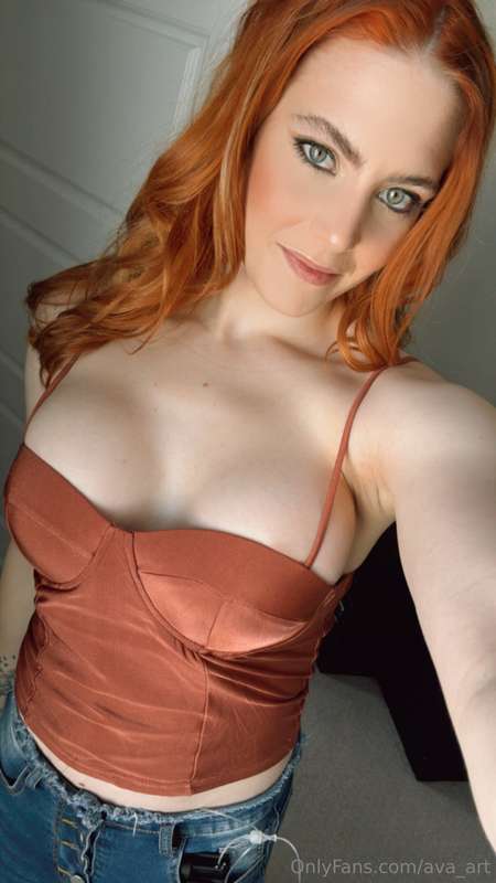 You cumming? 😏 TO THE VIP LIVE SHOW TONIGHT? 💋🔥 @ava_art8 Se..