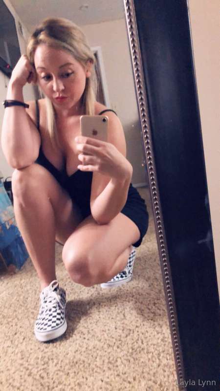 Check your DMs 💋 