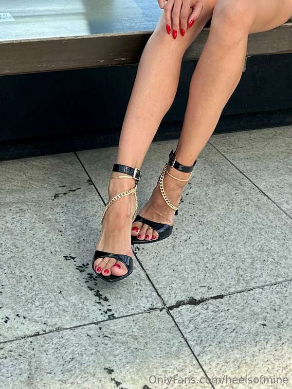 heelsofmine image #5