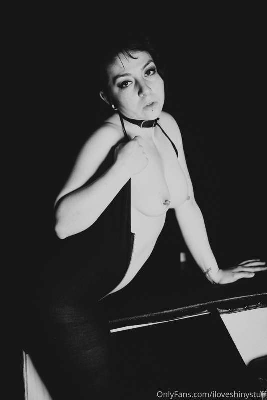 Sugari in the black lodge on the sawhorse.  Tip this post $1..