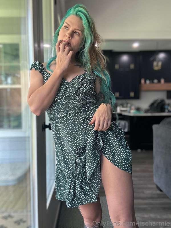 I want to be fucked while wearing this sundress so badly 