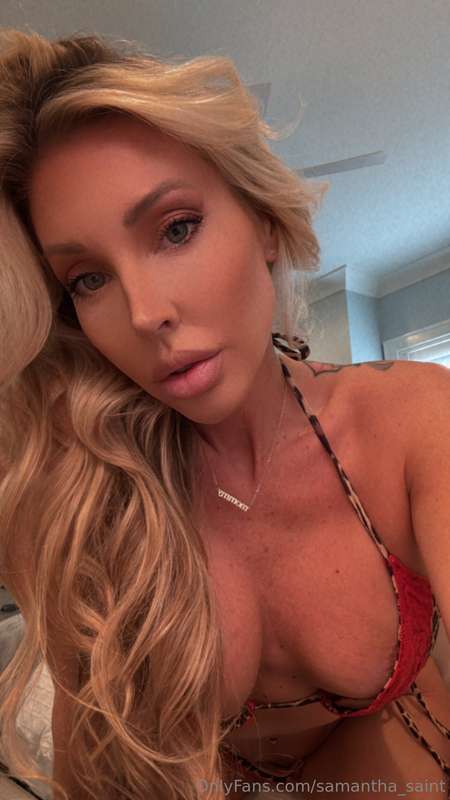 samantha_saint