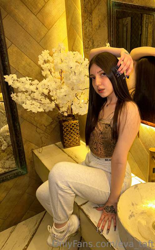 eva_taft image #1