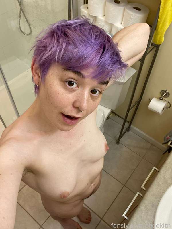 pixiekitn image #1