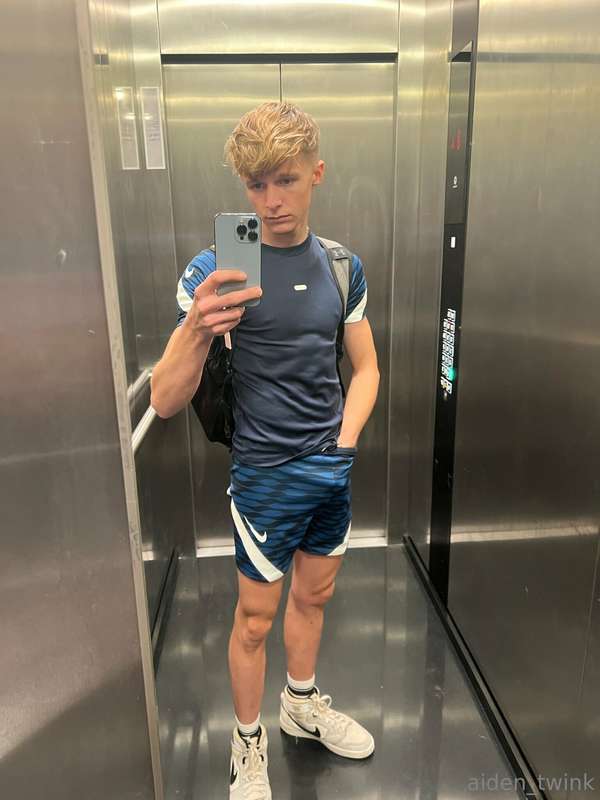 aiden_twink
