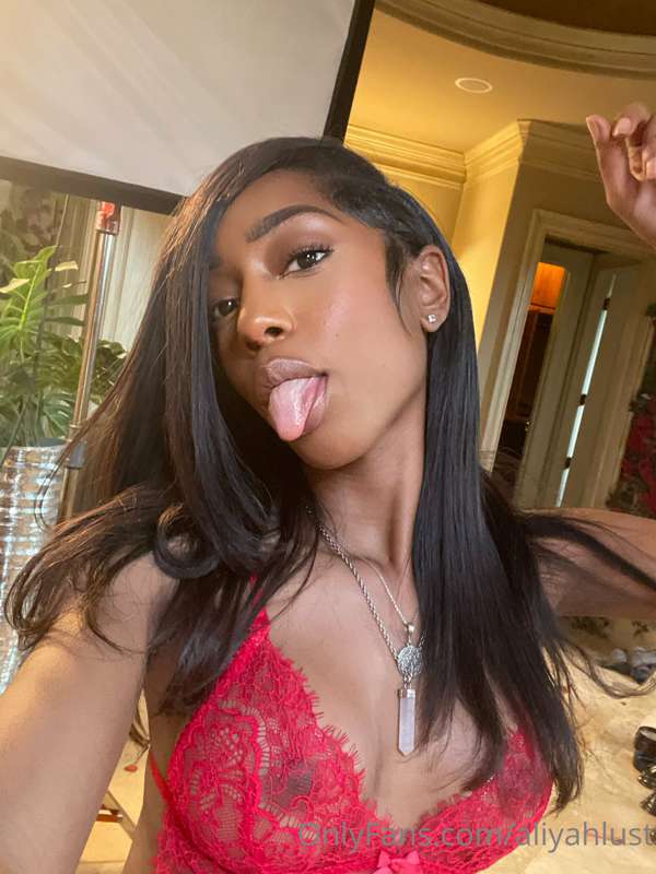 aliyahlust