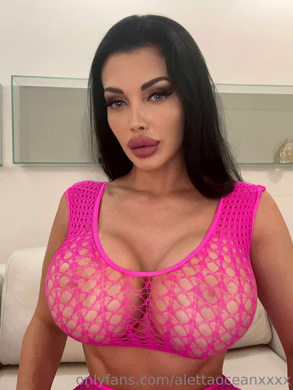 Foto 34 von Aletta Ocean auf Tocromo