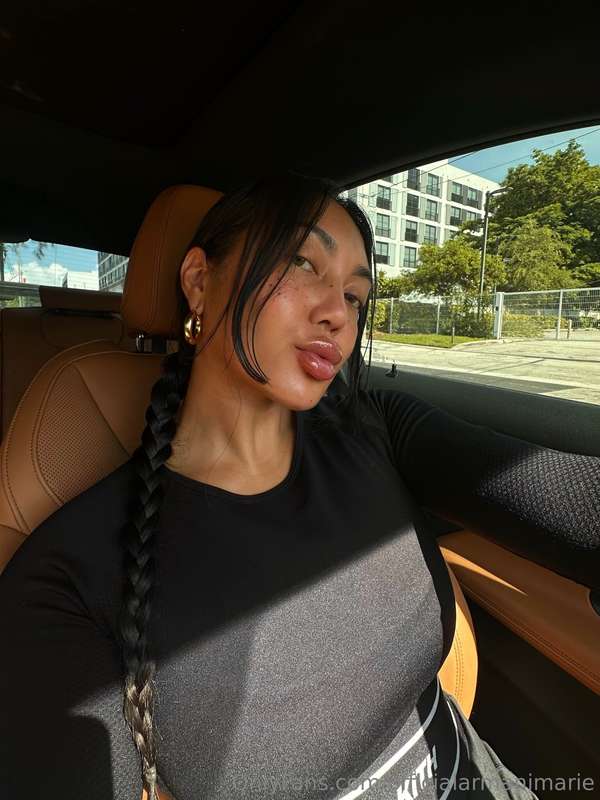 don' they look kissable? 😘