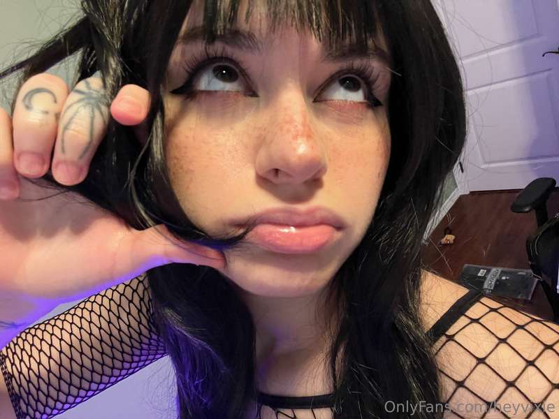 bored out of my mind :(