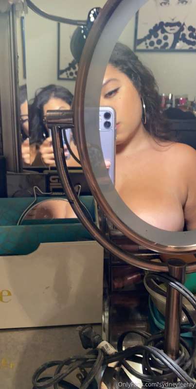 sydneyleeray