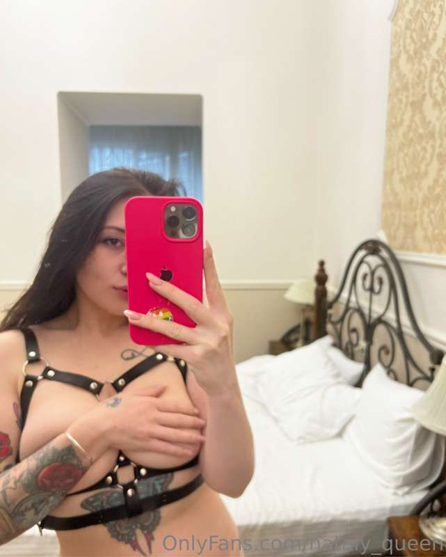 I have something hot for you to see if you're ready to get t..