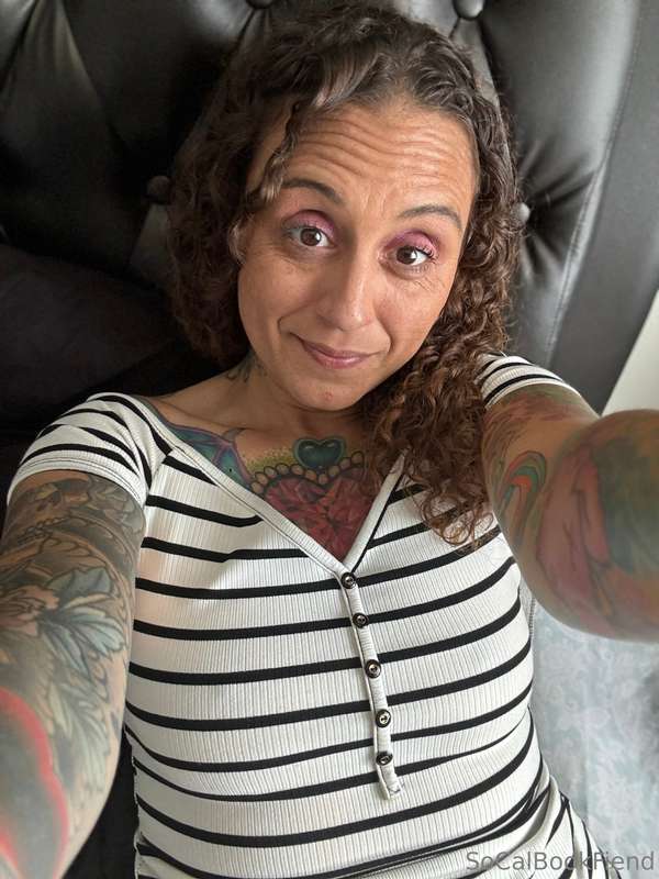 Do I look pretty with dick in my mouth?