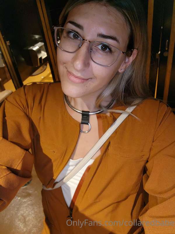 collaredbabe image #0