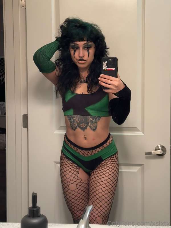 extra hot Shego coming soon 💚