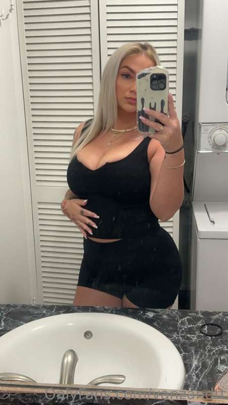 vanzandtt