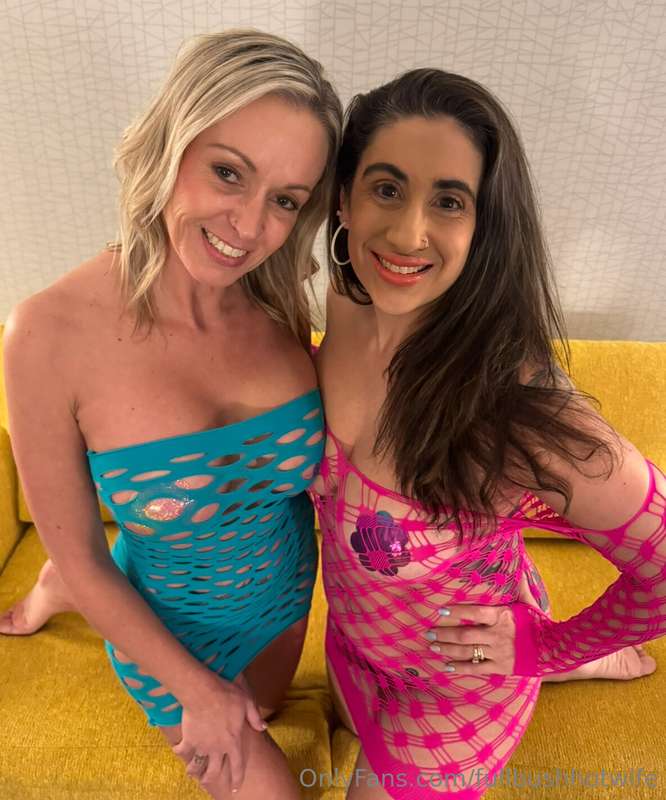 fullbushhotwife