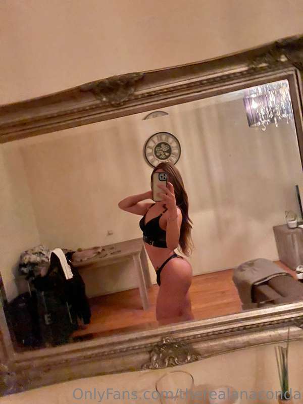 therealanaconda image #0